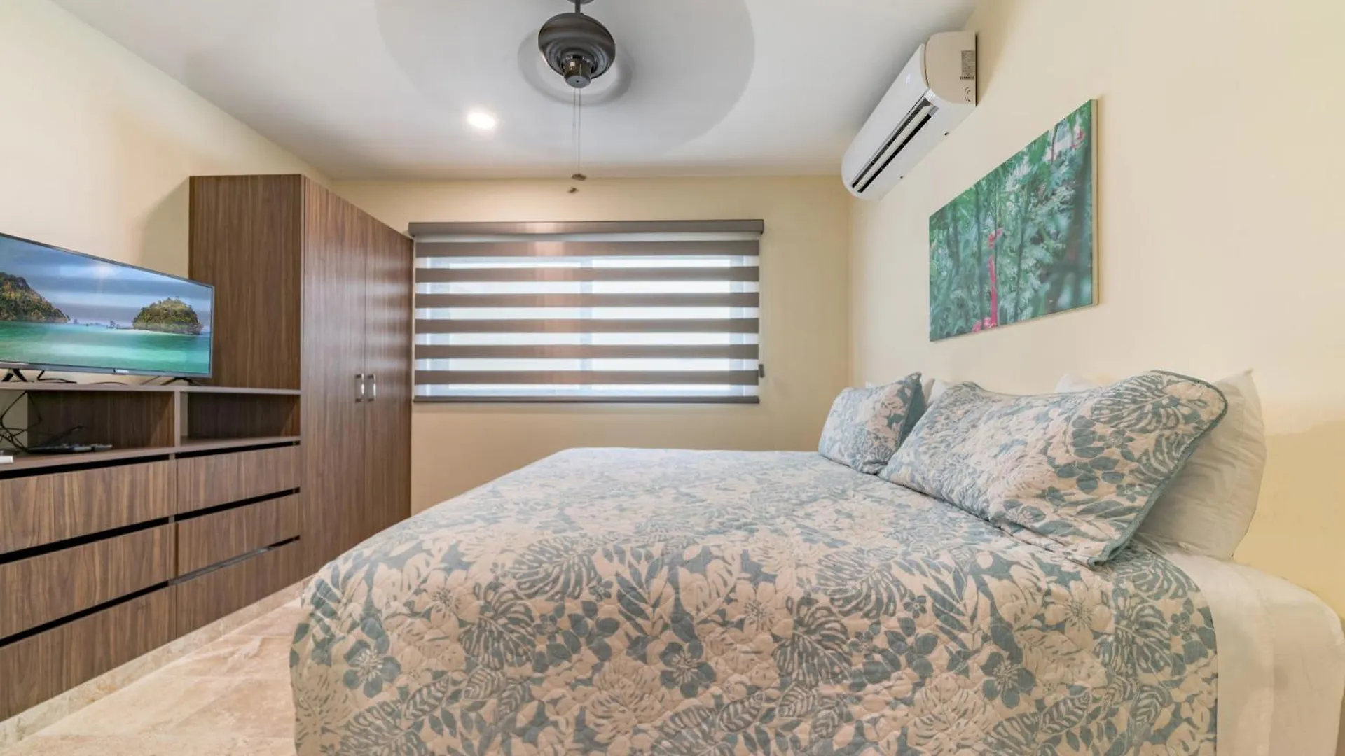 Veranda 210 Condo - Downtown, - At Veranto Condos With Rooftop Pool Playa del Carmen 0*,  Meksyk