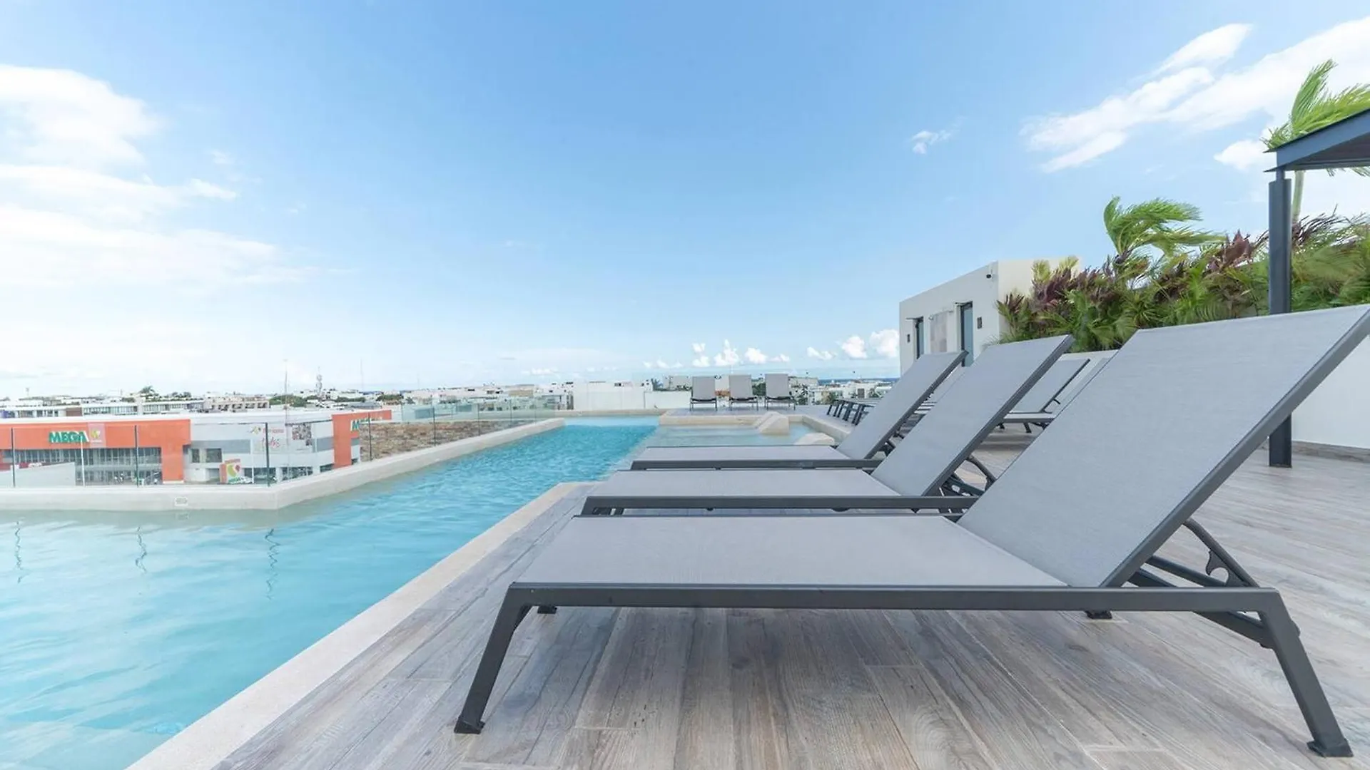 Apartment Central 1 Bedroom Condo - Veranda 210 Playa del Carmen Mexiko