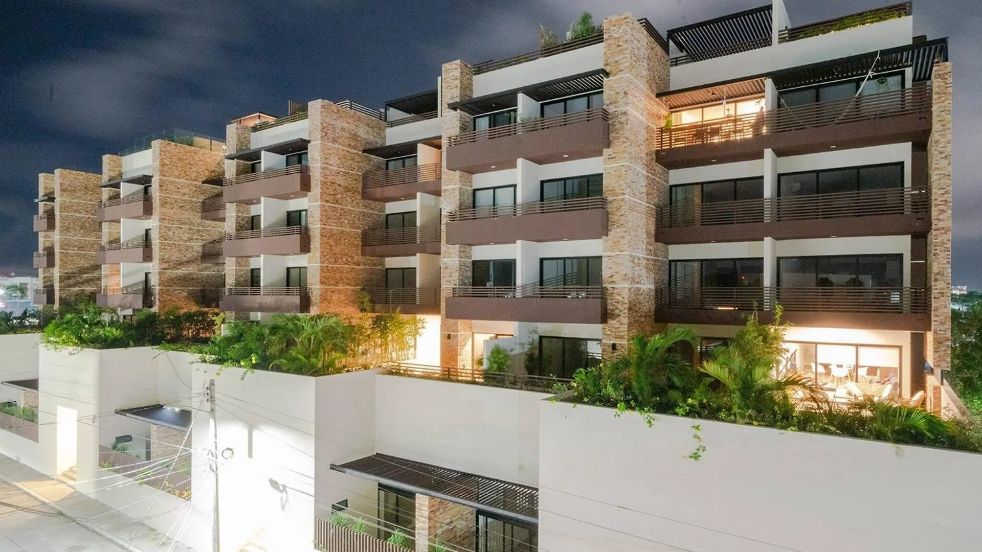 Central 1 Bedroom Condo - Veranda 210 Playa del Carmen