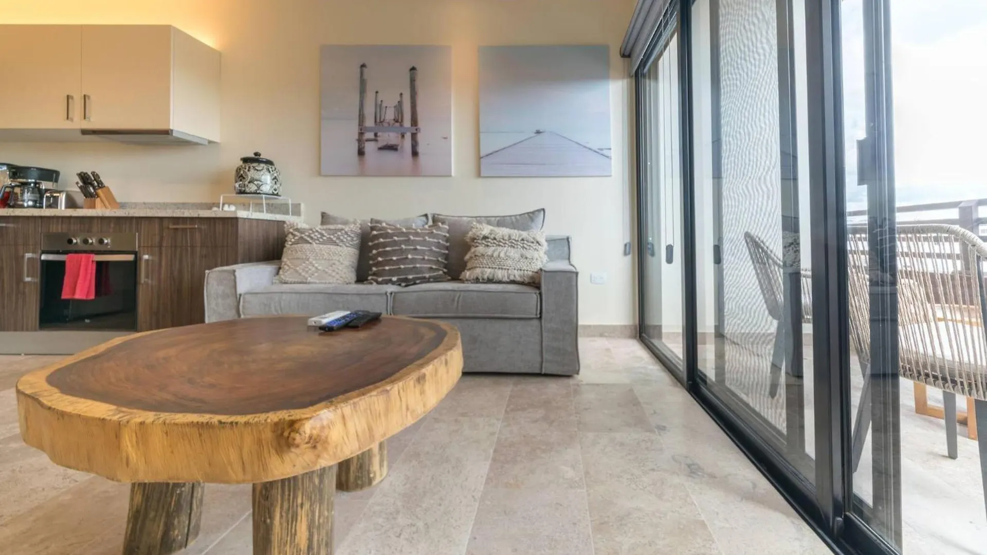 Apartment Central 1 Bedroom Condo - Veranda 210 Playa del Carmen